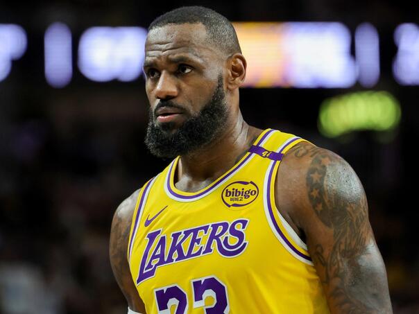 LeBron James će sutra objaviti "odluku": Da li je vrijeme za kraj karijere