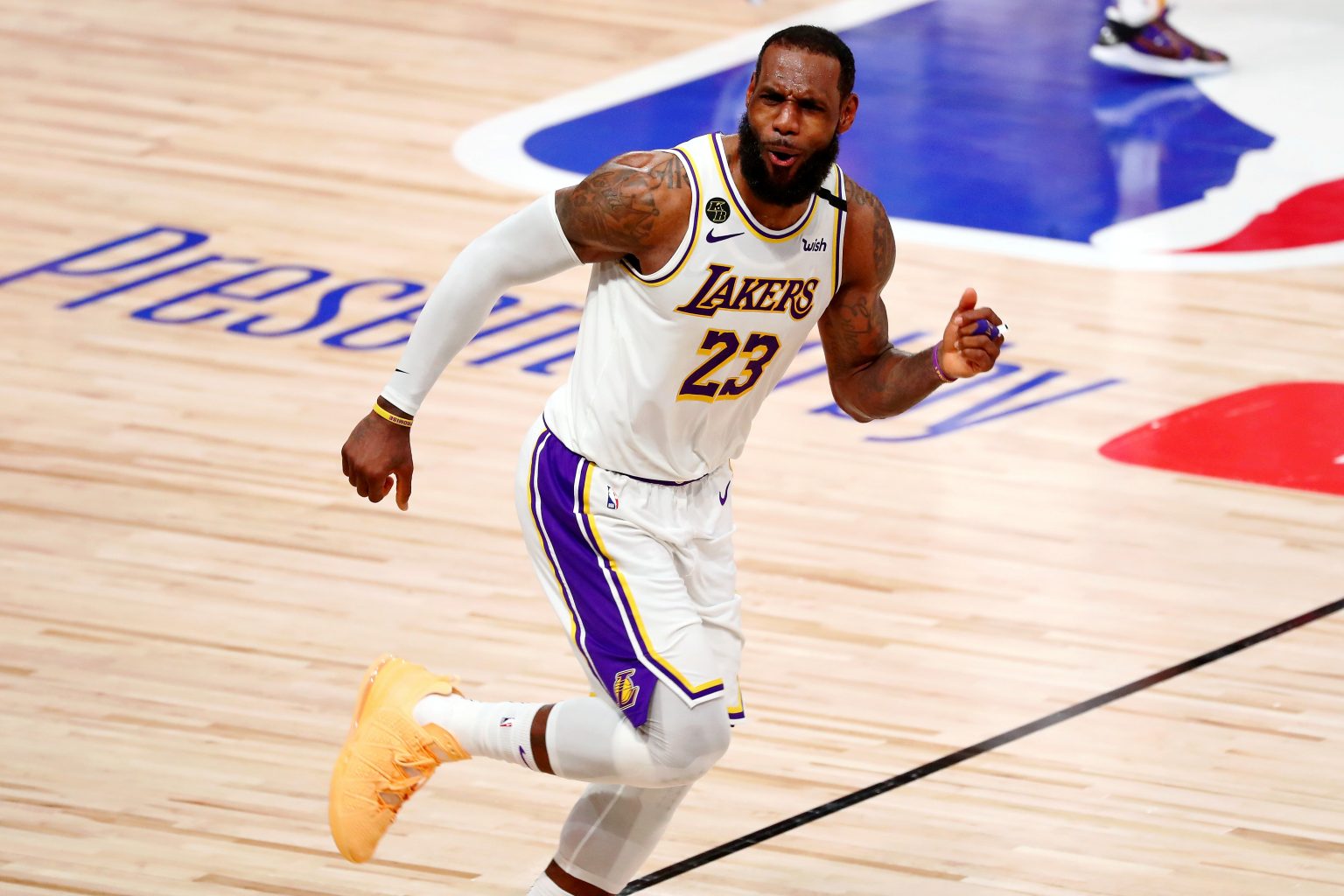 Lebron James želi svoj NBA klub