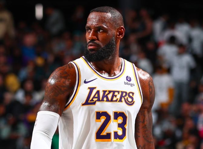 Lebron spasio Lakerse 'metle' protiv Denvera