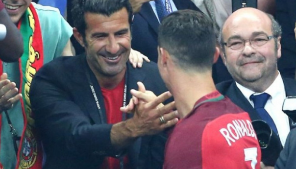 Legendarni Figo kritikovao Santosa: Ne možeš osvojiti Svjetsko prvenstvo s Ronaldom na klupi