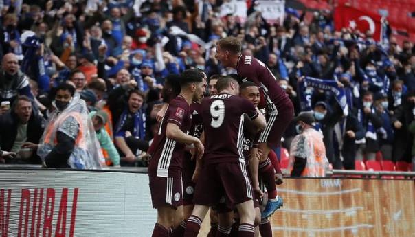 Leicester pobijedio Chelsea i po prvi put u historiji osvojio FA Kup