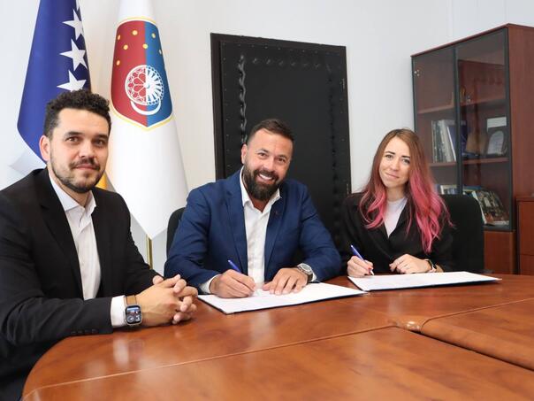 Lejla Njemčević briljira: Simbol bh. upornosti koji Ministarstvo KS podržava na putu svjetskog uspjeha