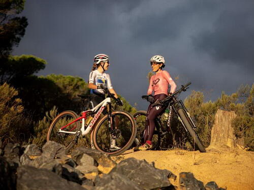 Lejla Njemčević sa timskom kolegicom "brusi" formu pred start najteže utrke na svijetu