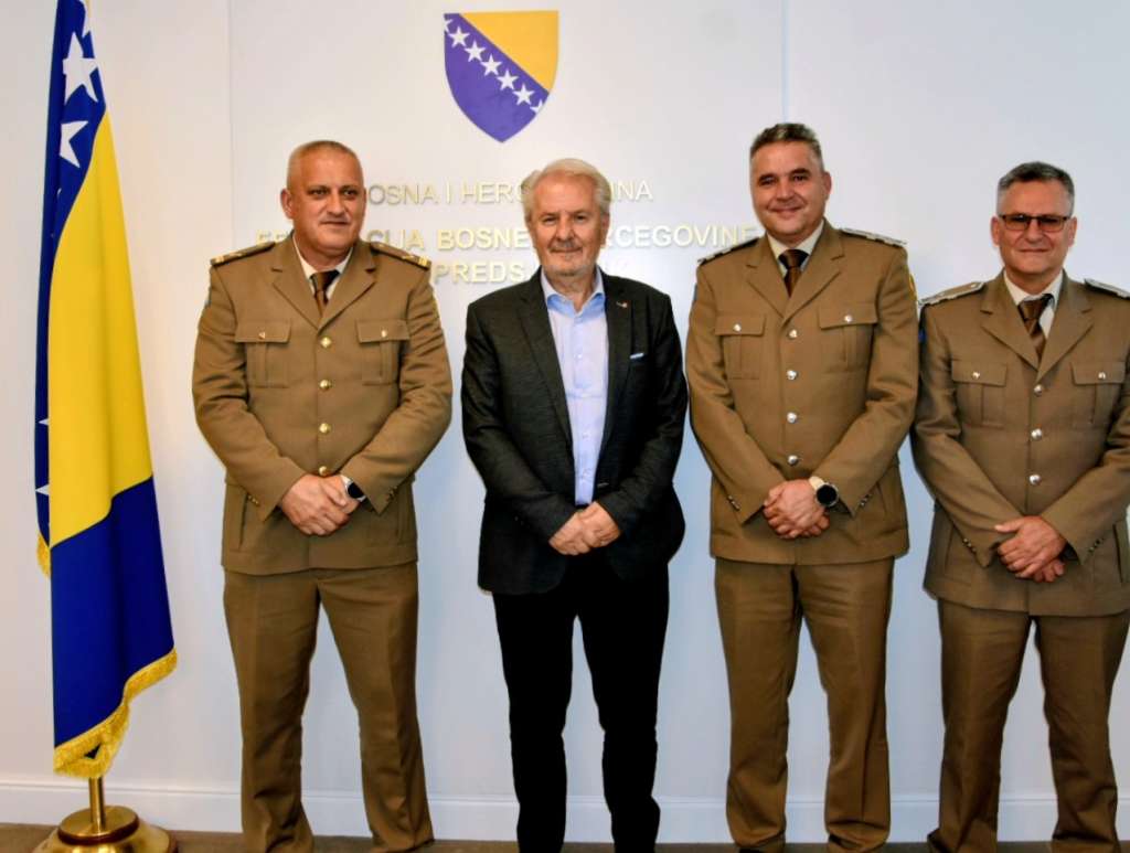 Lendo s predstavnicima 2. pješadijskog puka OS BiH: Značaj baštinjenja vojnog naslijeđa Armije RBiH