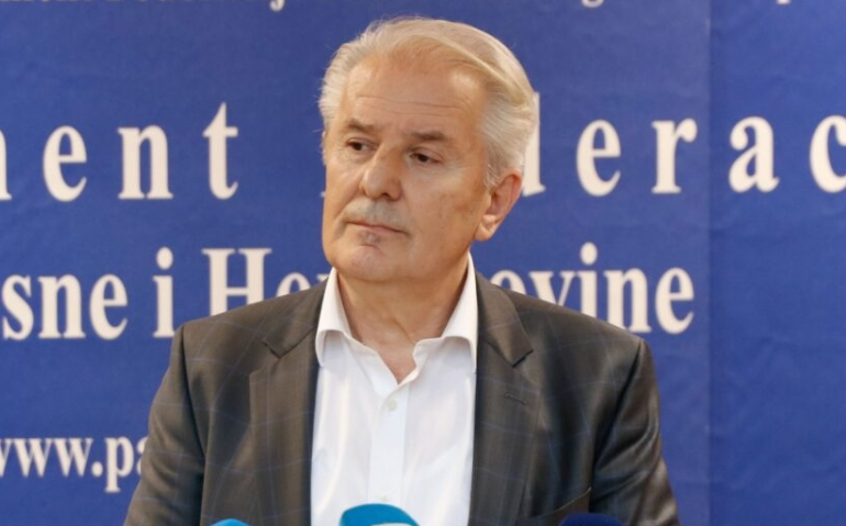Lendo: Schmidt je poručio da stranke trebaju postići dogovor