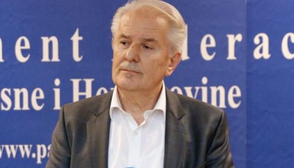 Lendo: Schmidt je poručio da stranke trebaju postići dogovor
