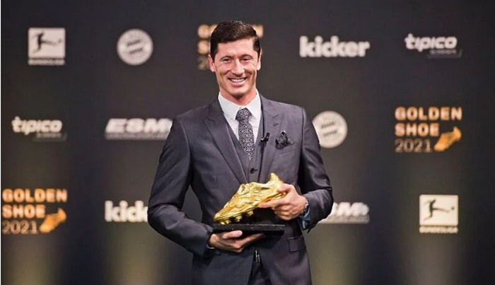 Lewandowski dobio Zlatnu kopačku nakon rekordne sezone