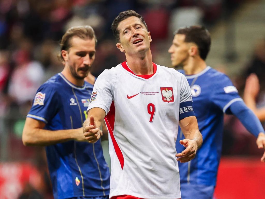 Lewandowski nestao protiv Zmajeva, Poljaci ga žestoko kritikovali