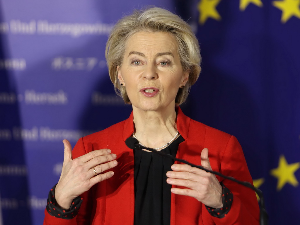 Leyen: Prepoznajemo svoju odgovornost što nismo spriječili genocid u Srebrenici