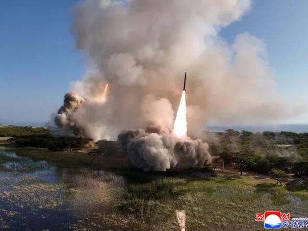 Lider Sjeverne Koreje na simulacijama nuklearnog kontranapada