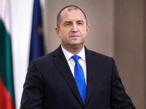 Lideri EU i NATO-a čestitali Radevu nakon pobjede na izborima