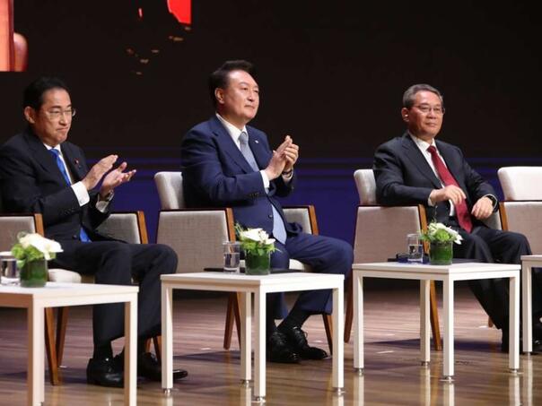 Lideri Južne Koreje, Kine i Japana sastali se na trilateralnom samitu usred rastuće regionalne podjele