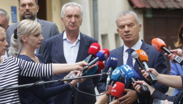 Lideri opozicije s Palmerom: Bez konkretnih zaključaka