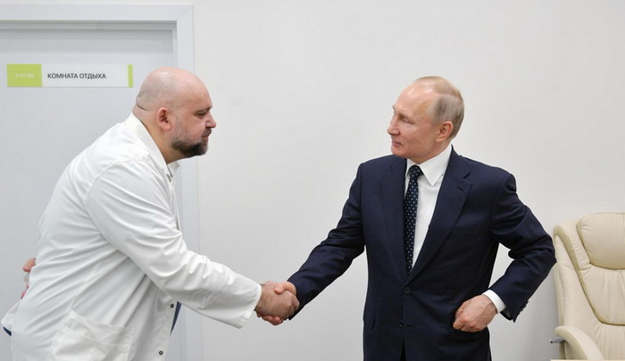 Liječnik koji se sastao s Putinom ima koronavirus, nisu nosili zaštitnu opremu