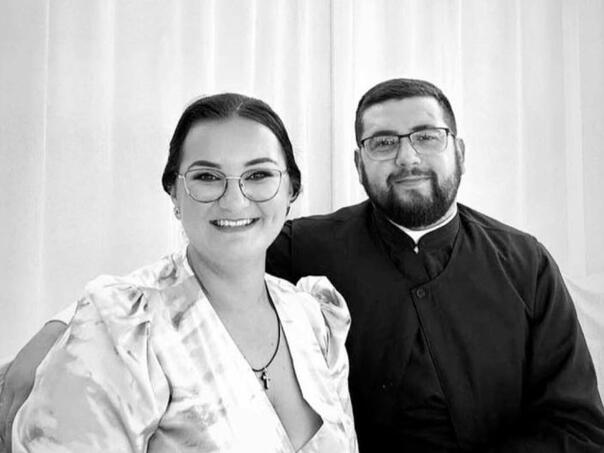 Lijepe vijesti: Dvoje djece poginulog sveštenika i njegove supruge izašli iz bolnice