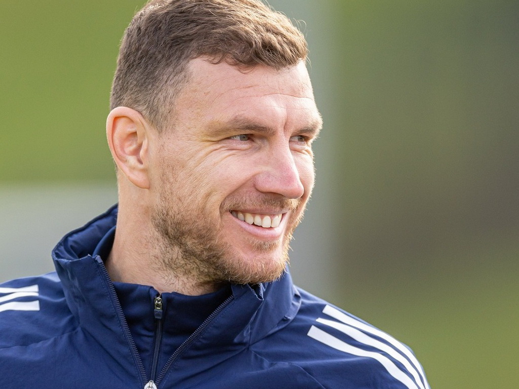 Lijepe vijesti za Barbareza iz Njemačke: Džeko je spreman!