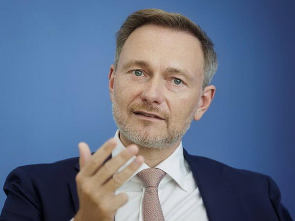 Lindner: Za transatlantsko partnerstvo nebitno je ko je u Bijeloj kući