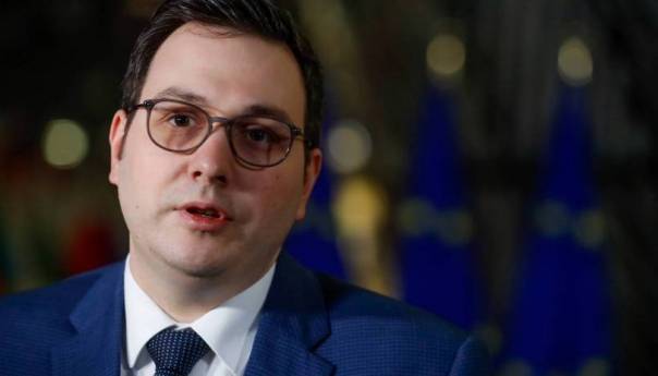 Lipavski: EU bi trebala uvesti nove sankcije ruskom tehnološkom sektoru