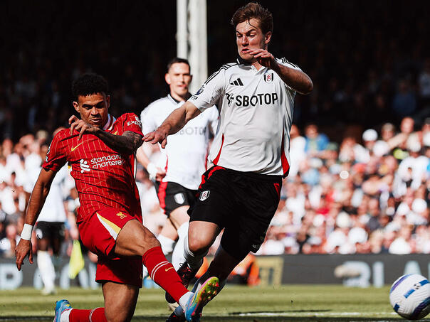 Liverpool neočekivano izgubio, ali titula je blizu