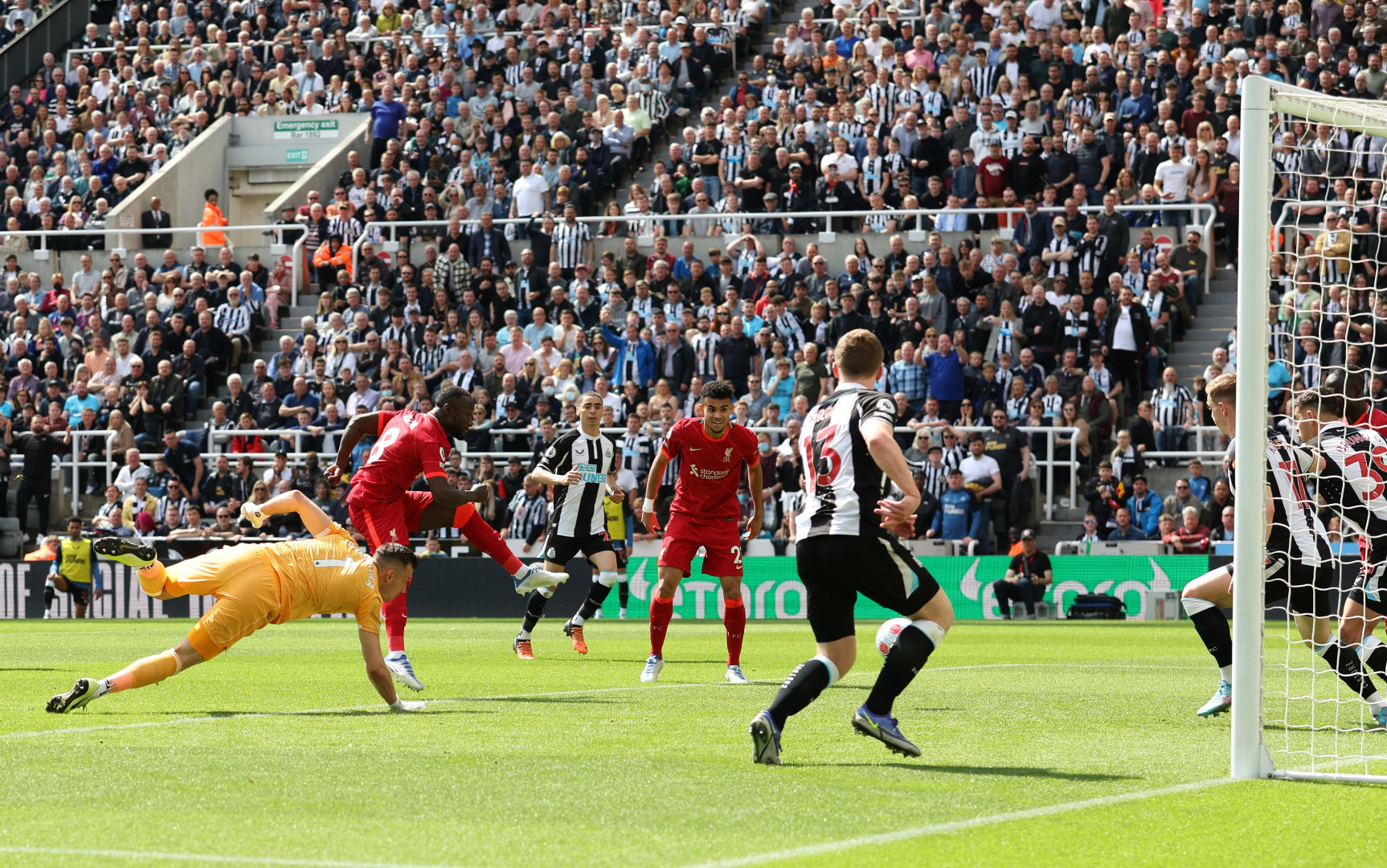 Liverpool pobijedio Newcastle, Manchester City pod pritiskom
