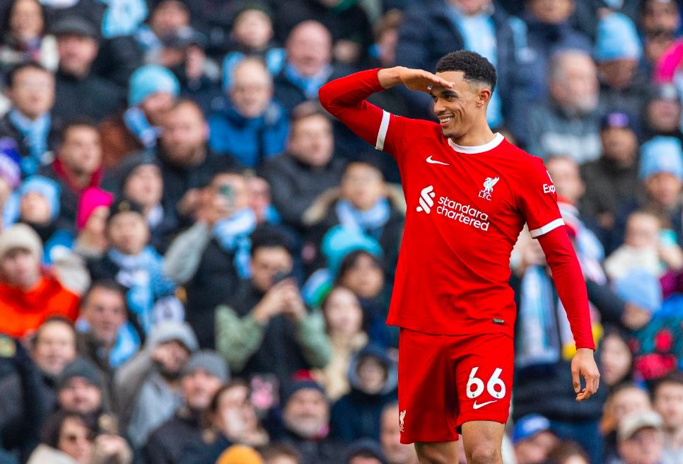 Liverpool se u završnici meča spasio poraza protiv Manchester Cityja