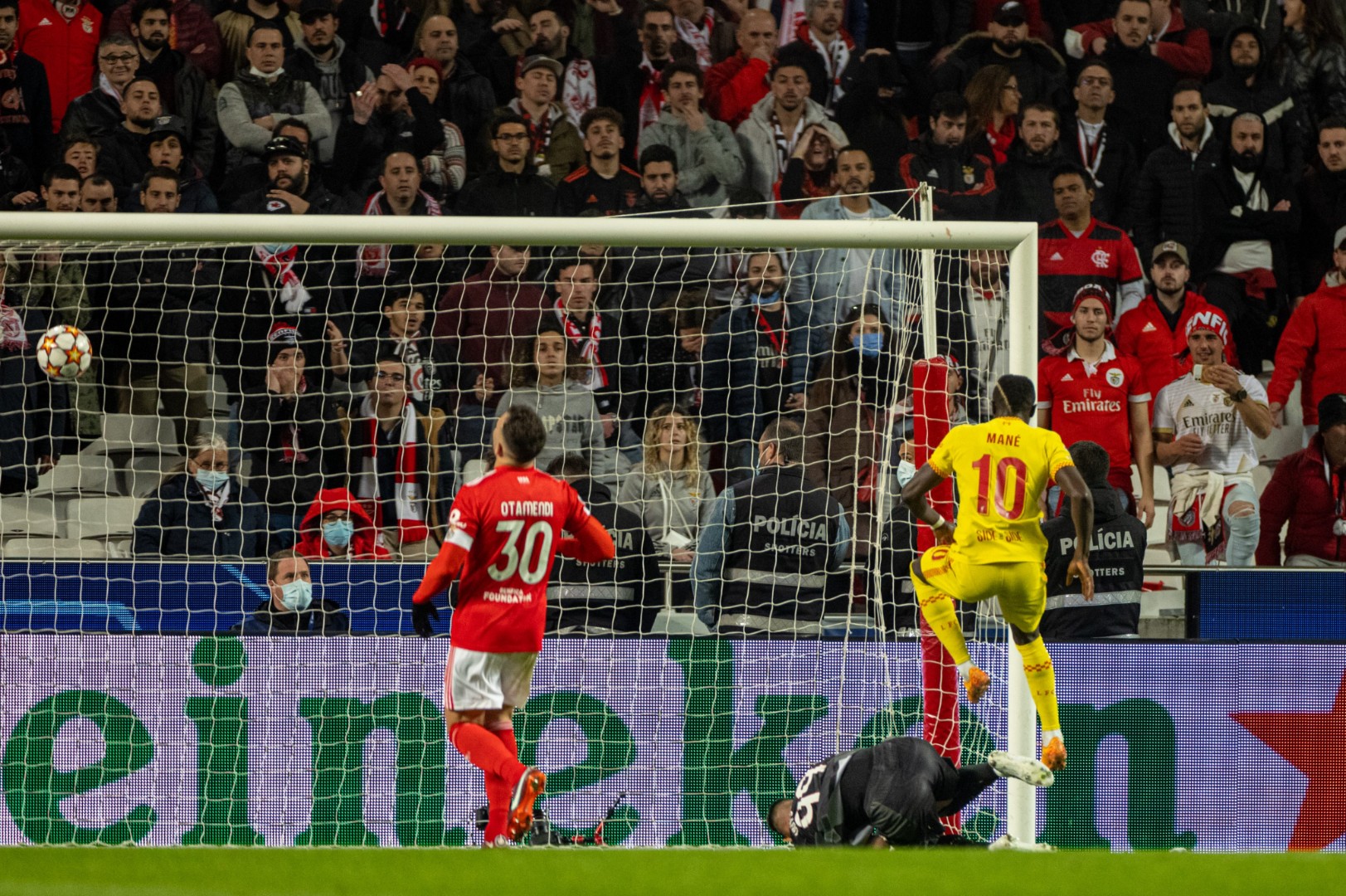 Liverpool trijumfovao u Lisabonu i napravio veliki korak ka polufinalu