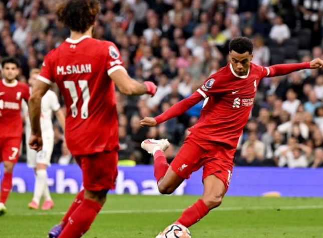 Liverpool u nevjerovatnoj utakmici poražen od Tottenhama