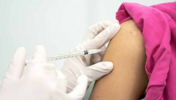 Liječnici porodične medicine u Engleskoj započinju s vakcinacijom stanovništva