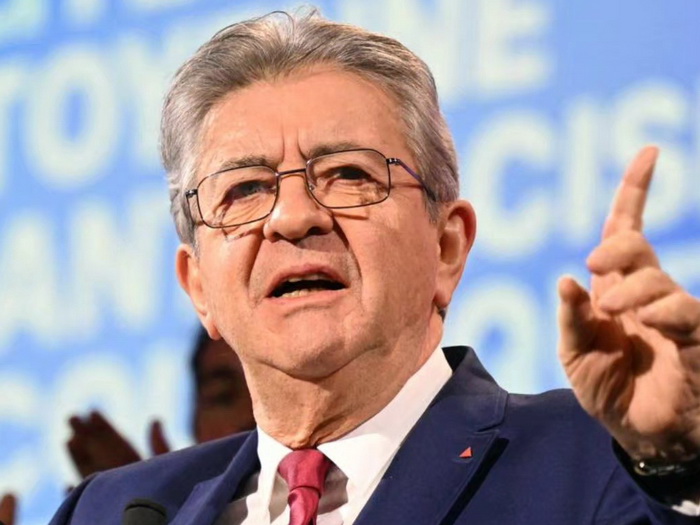 Ljevičar Mélenchon najavio kandidaturu za predsjednika Francuske 2027. godine