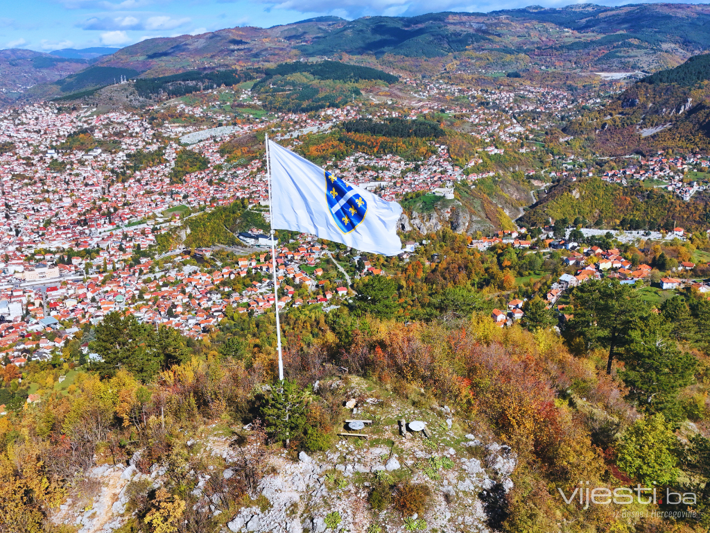 Ljiljani nad Sarajevom suncem okupani: Sjajni kadrovi šehera sa visine