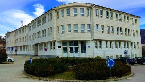 Ljubušaci osuđeni na 7 godina i 8 mjeseci zbog pucanja na supružnike i njihovo dijete