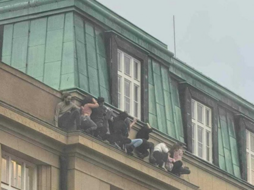 Ljudi s fotografije koja je postala simbol preživljavanja: ‘Čuli smo ga kako dolazi‘