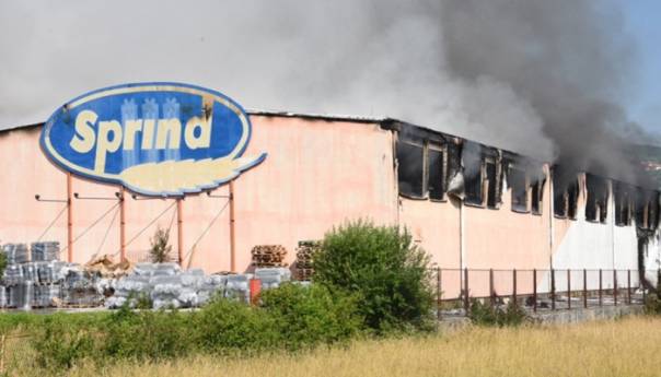 Lokalizovan požar u Rajlovcu: Ogromna materijalna šteta