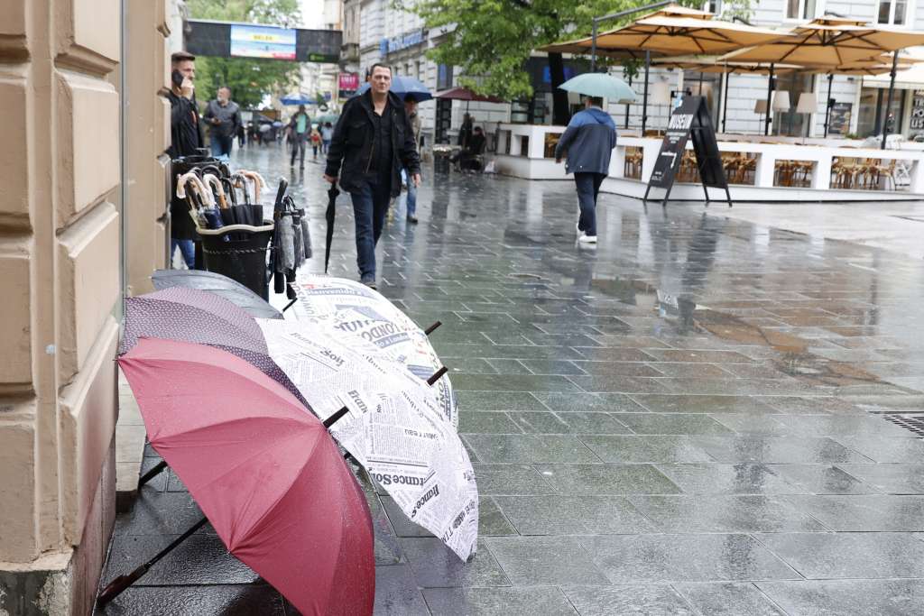 Lokalni pljuskovi registrovani u centralnim, istočnim i sjeveroistočnim područjima Bosne