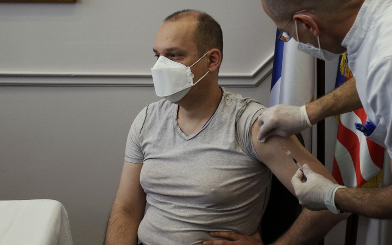 Lončar: Ako nastavimo ovako, moguće da do ljeta stavimo koronu pod kontrolu