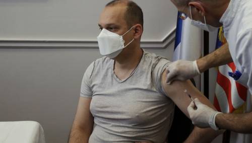 Lončar: Ako nastavimo ovako, moguće da do ljeta stavimo koronu pod kontrolu