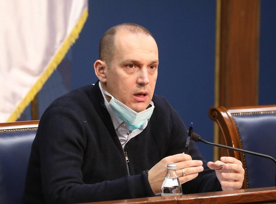 Lončar: Nisu ispunjeni uslovi da bi se kineska vakcina testirala u Srbiji