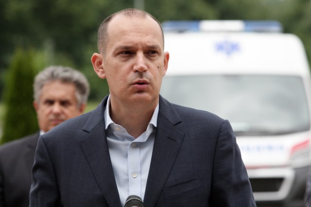 Lončar odgovorio Nikšiću: Besraman način promocije