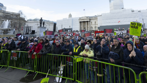 London: Protestno okupljanje protiv slanja oružja u Ukrajinu