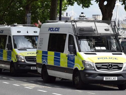 Londonska policija traga za napadačima nakon pokušaja paljenja sinagoge