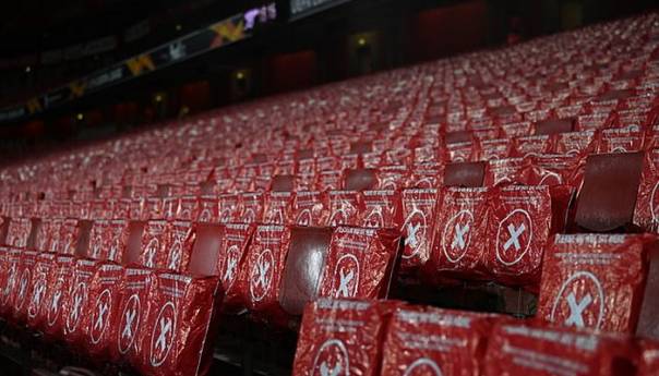 Londonski klubovi opet pred praznim tribinama