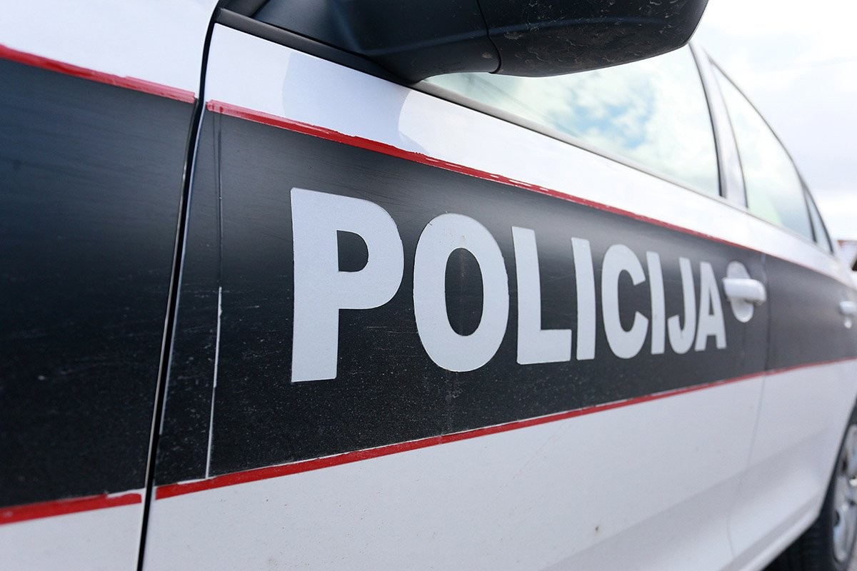 Lopovi provalili u magacin UIO