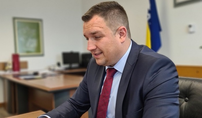 Lučić s ambasadoricom Kavalec razgovarao o intenziviranju saradnje