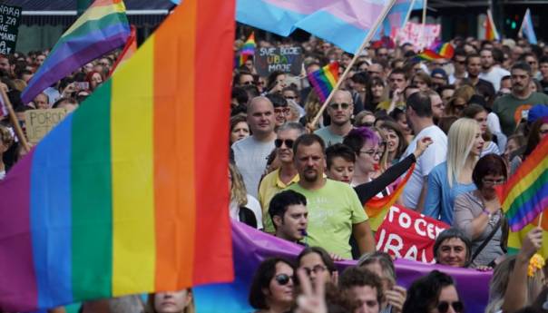 Lučić: Svi imamo pravo na lični izbor i opredjeljenje