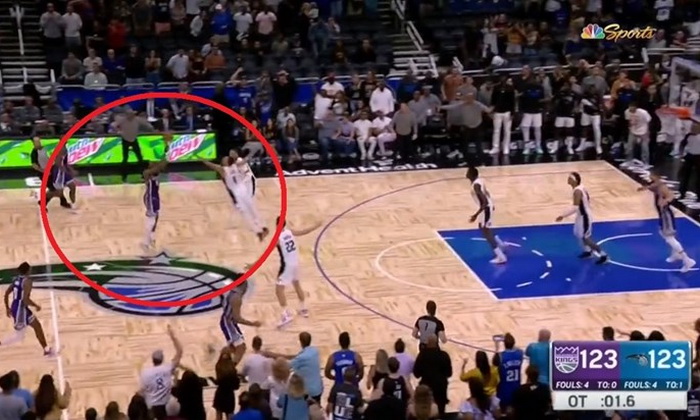 Luda završnica NBA utakmice, koš s centra odlučio pobjednika