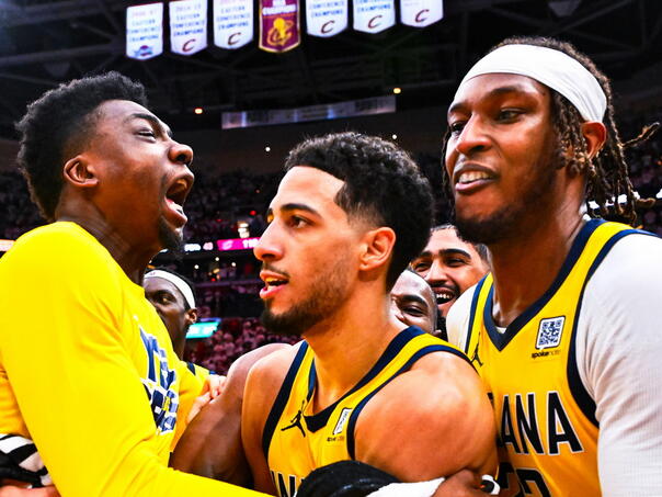 Ludi preokret Indiane za 2:0 nad Clevelandom: Pogledajte tricu za pobjedu