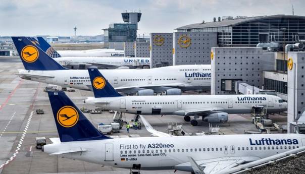 Lufthansa će godinu završiti sa 29.000 otpuštenih radnika