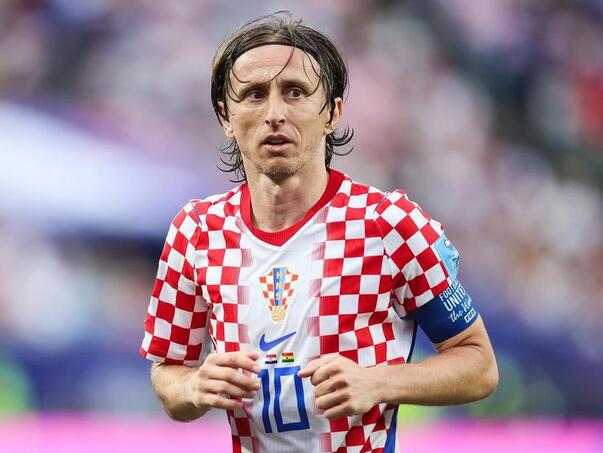 Luka Modrić nastavlja igrati za Hrvatsku
