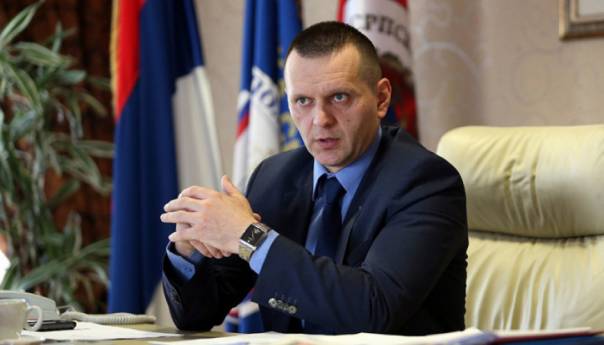 Lukač: Inzkova odluka neprihvatljiva, u RS-u će se primjenjivati Zakon NSRS