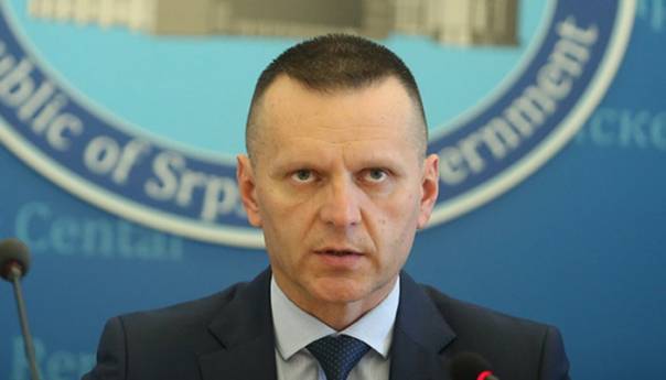 Lukač: Javno ćemo objavljivati imena građana koji krše izolaciju